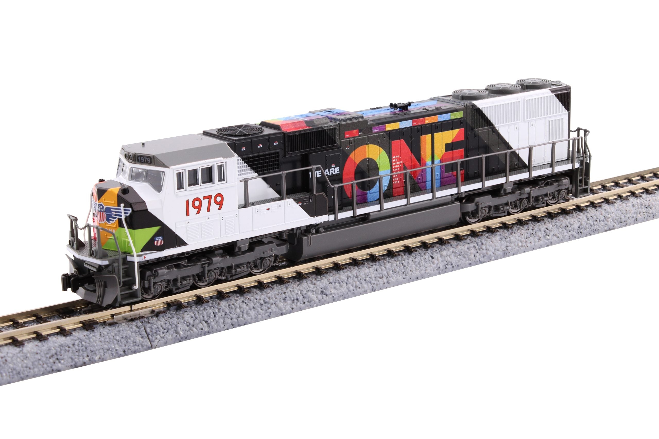 Kato N Scale CPKC #4805 GE ES44AC GEVO (DC) 176-8956